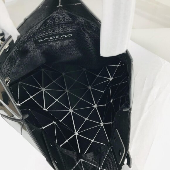 New Bao Bao Issey Miyake Lucent Tote Bag Black - Picture 6 of 12